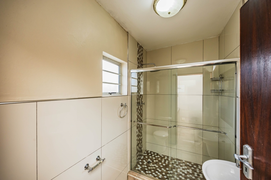 4 Bedroom Property for Sale in Beacon Bay Eastern Cape